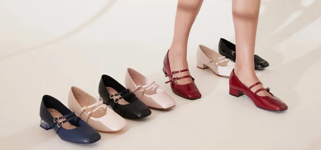 mẫu giày nữ cập nhật xu hướng mới nhất