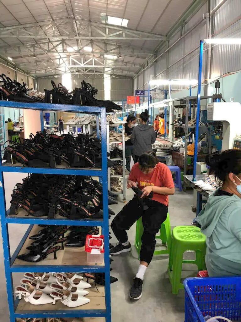 xưởng gia công giày da nữ Bảo Tuấn Shoes