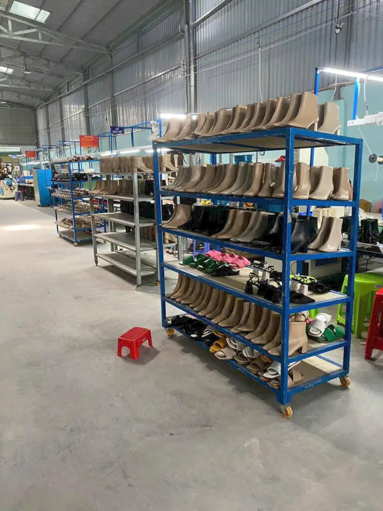 xưởng gia công giày da nữ uy tín